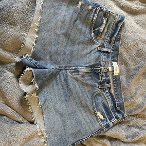 Abercrombie boyfriend short 32/14 curve love